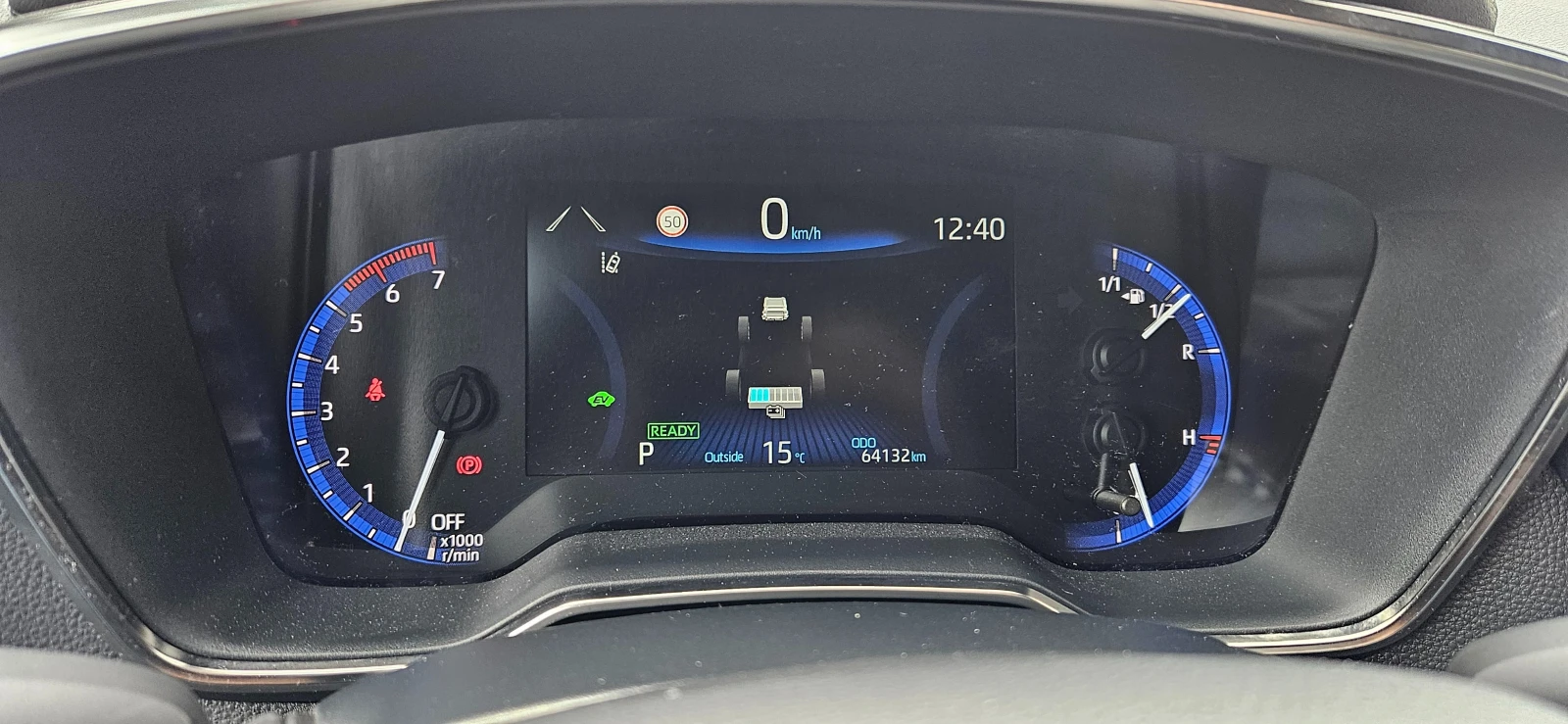 Toyota Corolla HB, снимка 13 - Автомобили и джипове - 56537585
