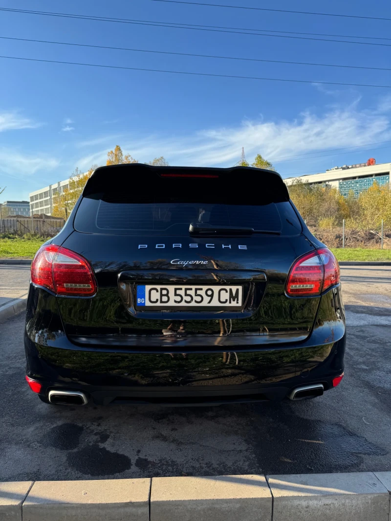 Porsche Cayenne 3.0 Diesel/Подгрев/Carplay/TOP, снимка 4 - Автомобили и джипове - 47737176