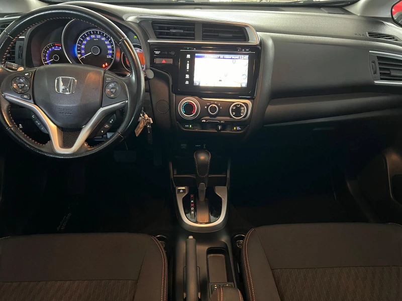 Honda Jazz 1.5 131кс, снимка 9 - Автомобили и джипове - 47847953