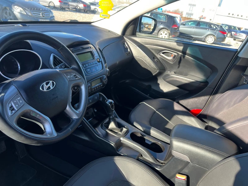 Hyundai IX35 1.7 CRDI, снимка 10 - Автомобили и джипове - 48364438