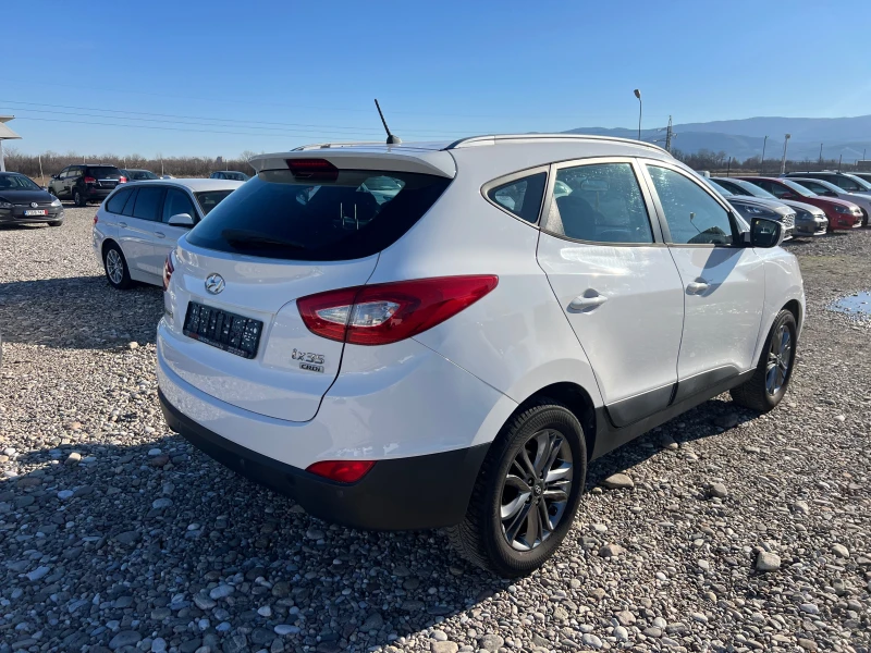 Hyundai IX35 1.7 CRDI, снимка 5 - Автомобили и джипове - 48364438