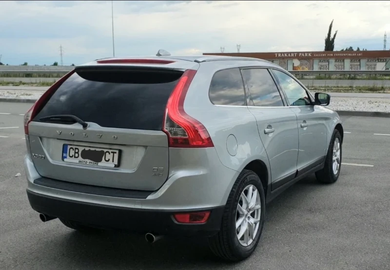 Volvo XC60 Ocean Race, снимка 4 - Автомобили и джипове - 51948772