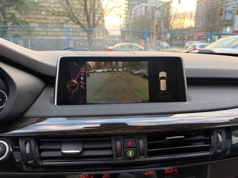 BMW X5 xDrive35i * CARFAX * АвтоКредит* (ЦЕНА ДО БГ), снимка 14 - Автомобили и джипове - 53264257