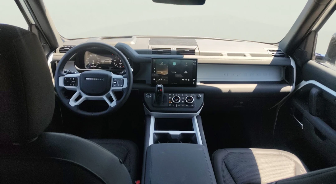 Land Rover Defender 3.0 - изображение 9