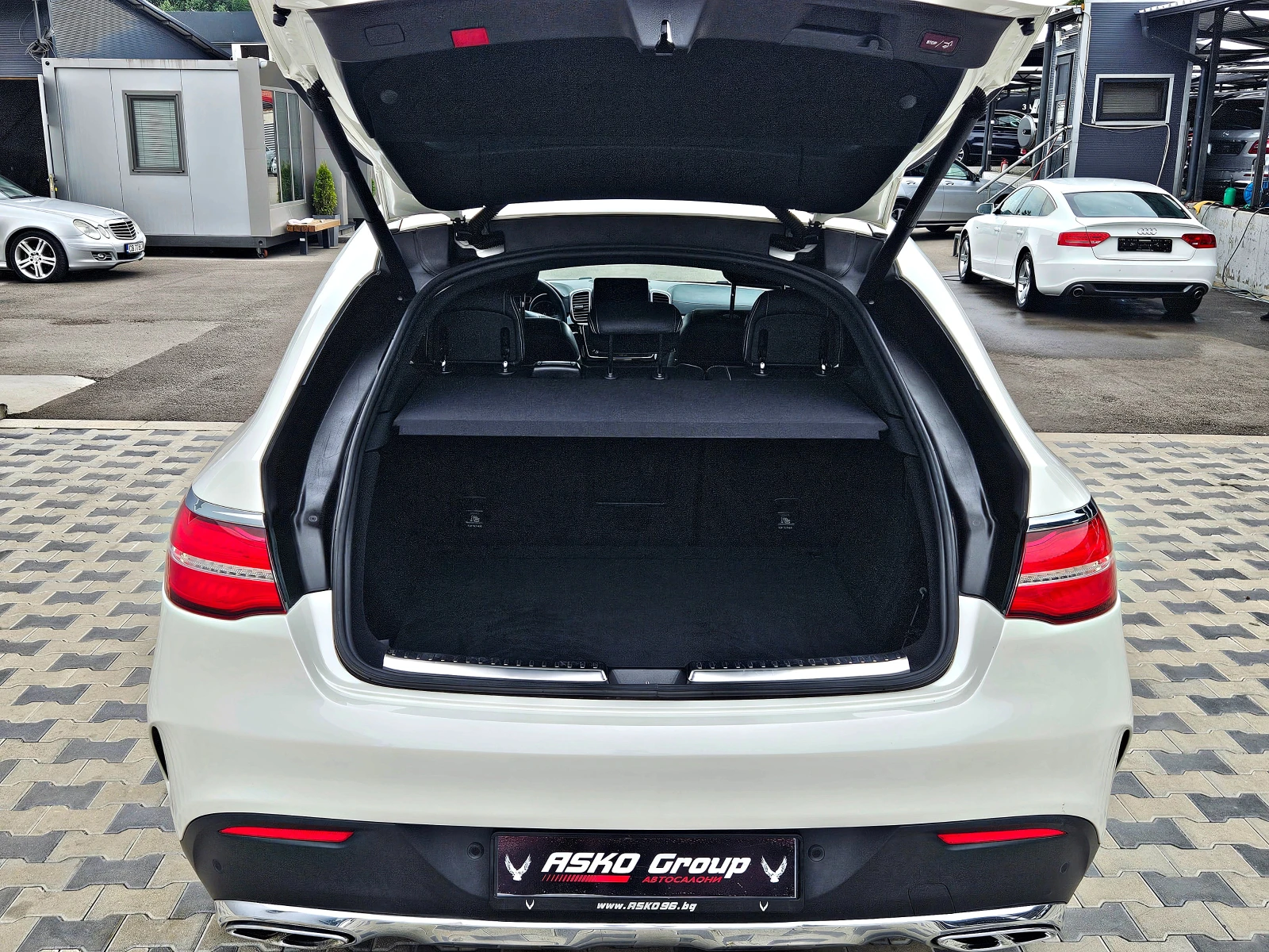 Mercedes-Benz GLE 43 AMG GERMANY/PANO/CAMERA/CAR PLAY/AMBIENT/ПОДГРЕВ/LIZIN - изображение 8