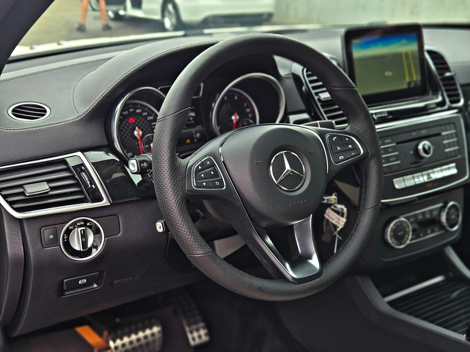 Mercedes-Benz GLE 43 AMG GERMANY/PANO/CAMERA/CAR PLAY/AMBIENT//LIZIN | Mobile.bg   11