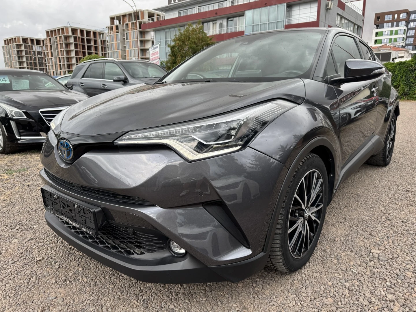 Toyota C-HR 1.8HSD Trend, 98к.с. - изображение 2