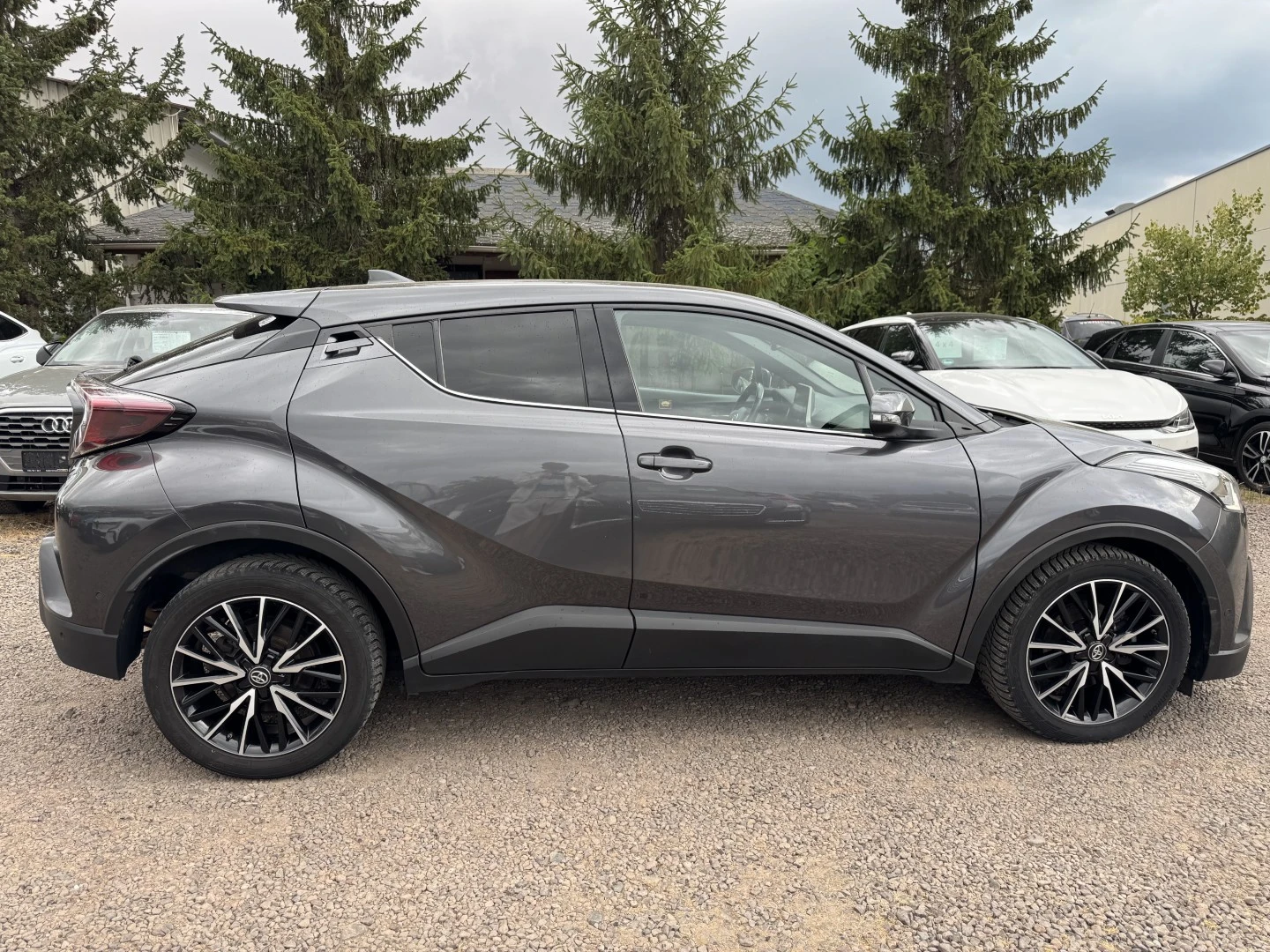 Toyota C-HR 1.8HSD Trend, 98к.с. - изображение 8