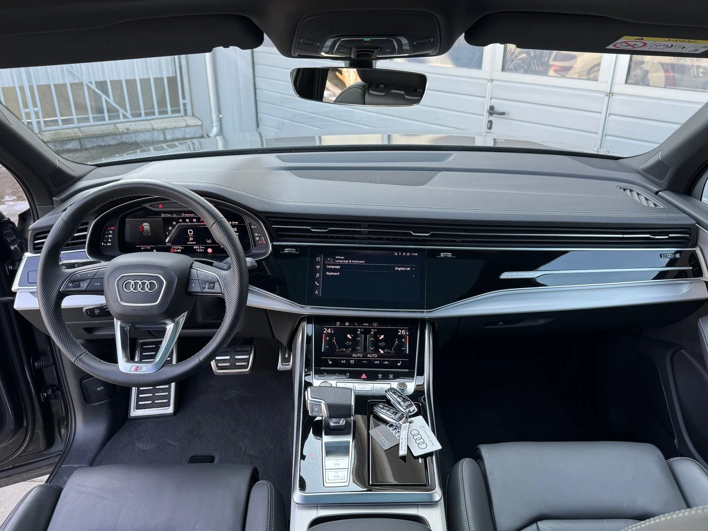 Audi SQ7 TFSI quattro - изображение 9