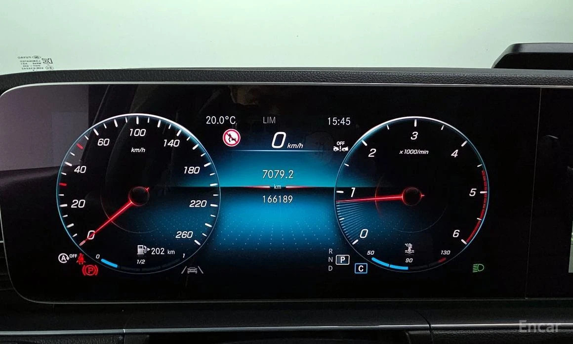 Mercedes-Benz GLE 300  - изображение 8