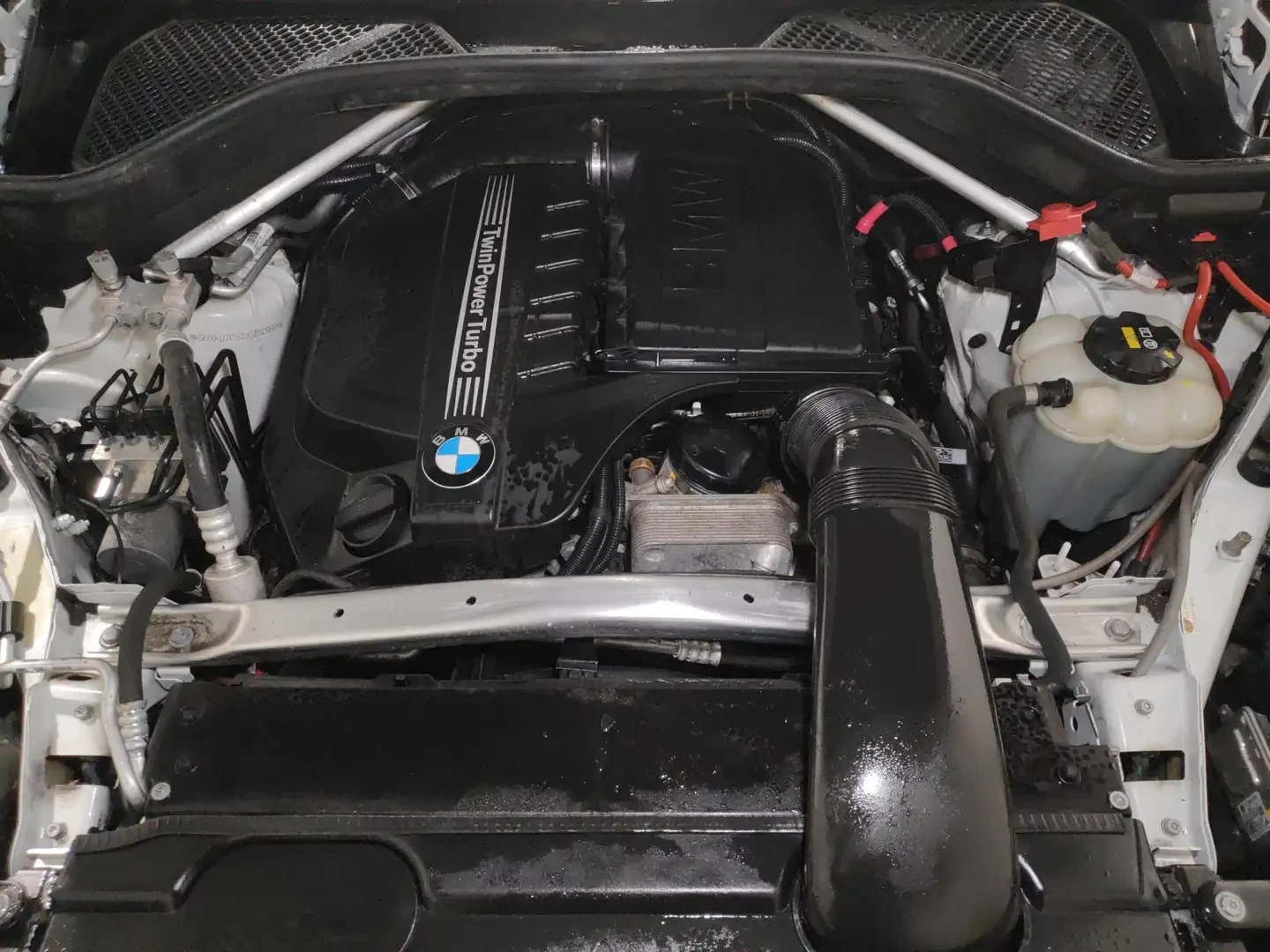 BMW X6 xDrive35i | No Accidents, снимка 17 - Автомобили и джипове - 53986722