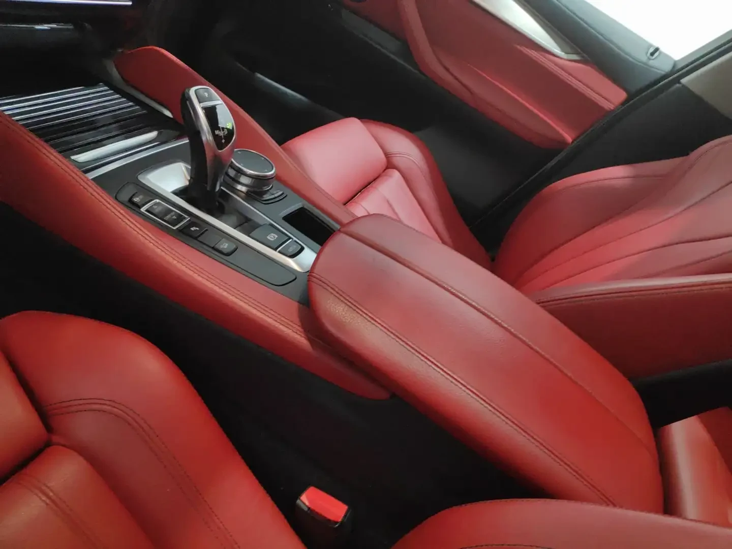 BMW X6 xDrive35i | No Accidents, снимка 12 - Автомобили и джипове - 53986722