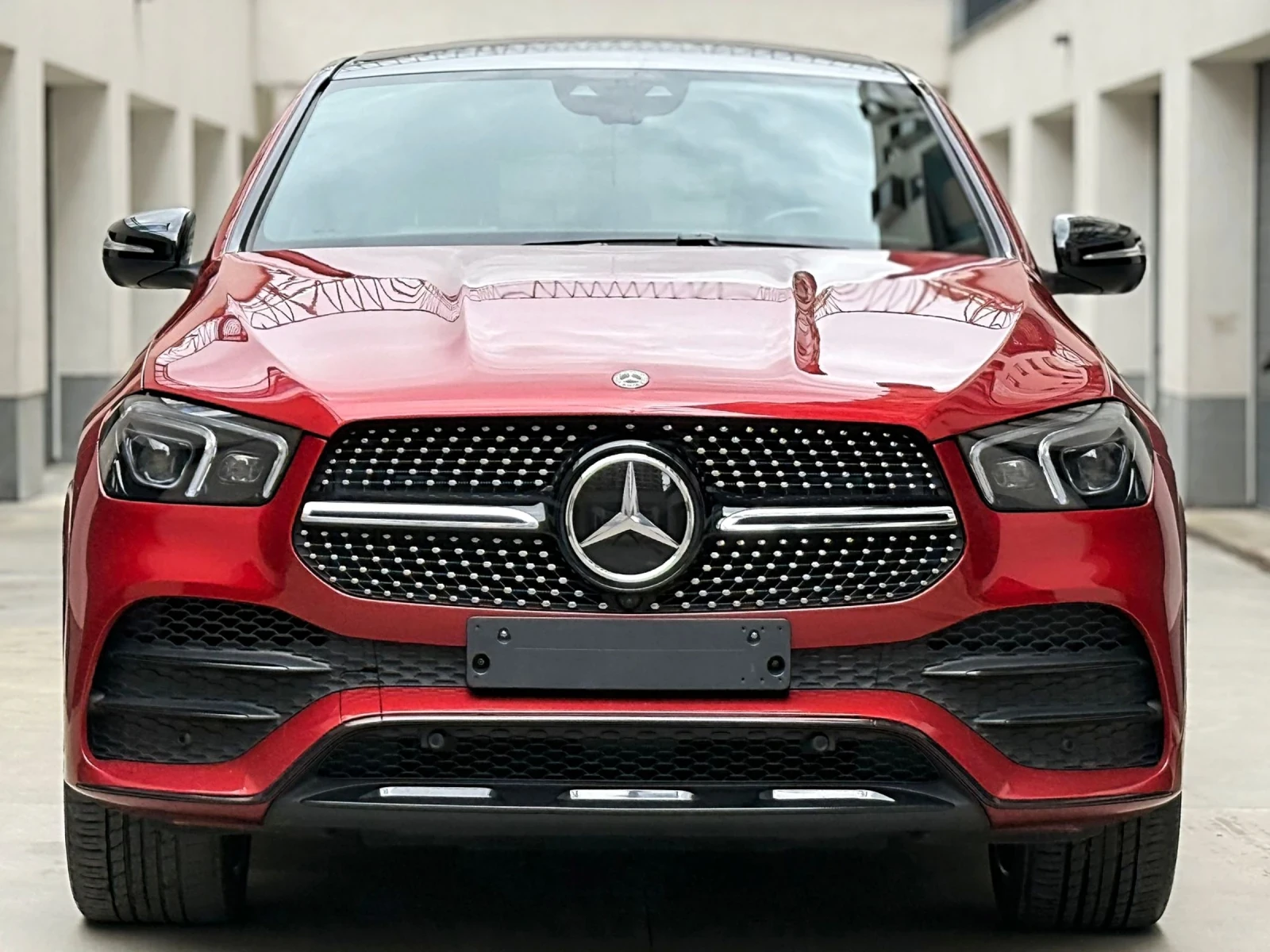 Mercedes-Benz GLE 400 Mercedes GLE400d Coupe AMG* 360* Night* BURM* HUD*, снимка 2 - Автомобили и джипове - 54080497
