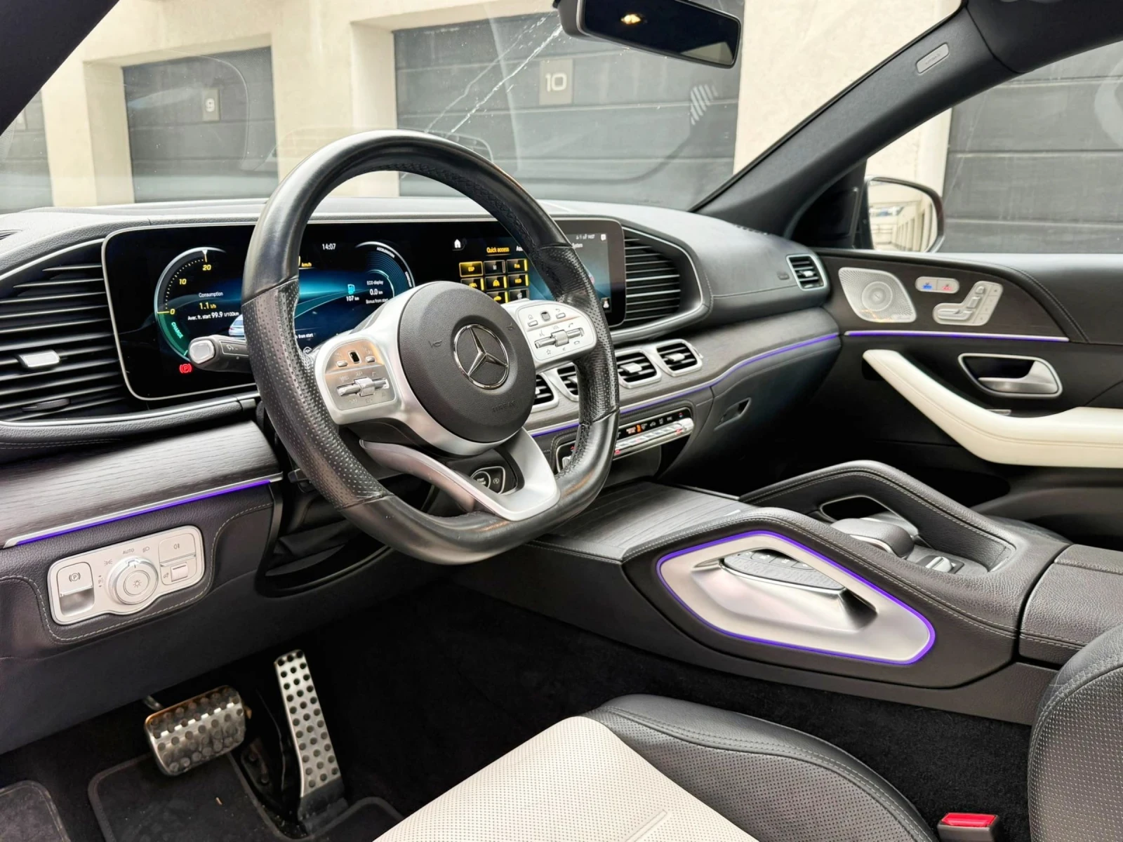 Mercedes-Benz GLE 400 Mercedes GLE400d Coupe AMG* 360* Night* BURM* HUD*, снимка 15 - Автомобили и джипове - 54080497