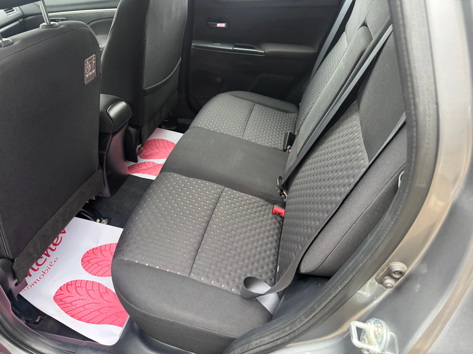 Mitsubishi ASX 4х4 DIESEL, снимка 9 - Автомобили и джипове - 54138858