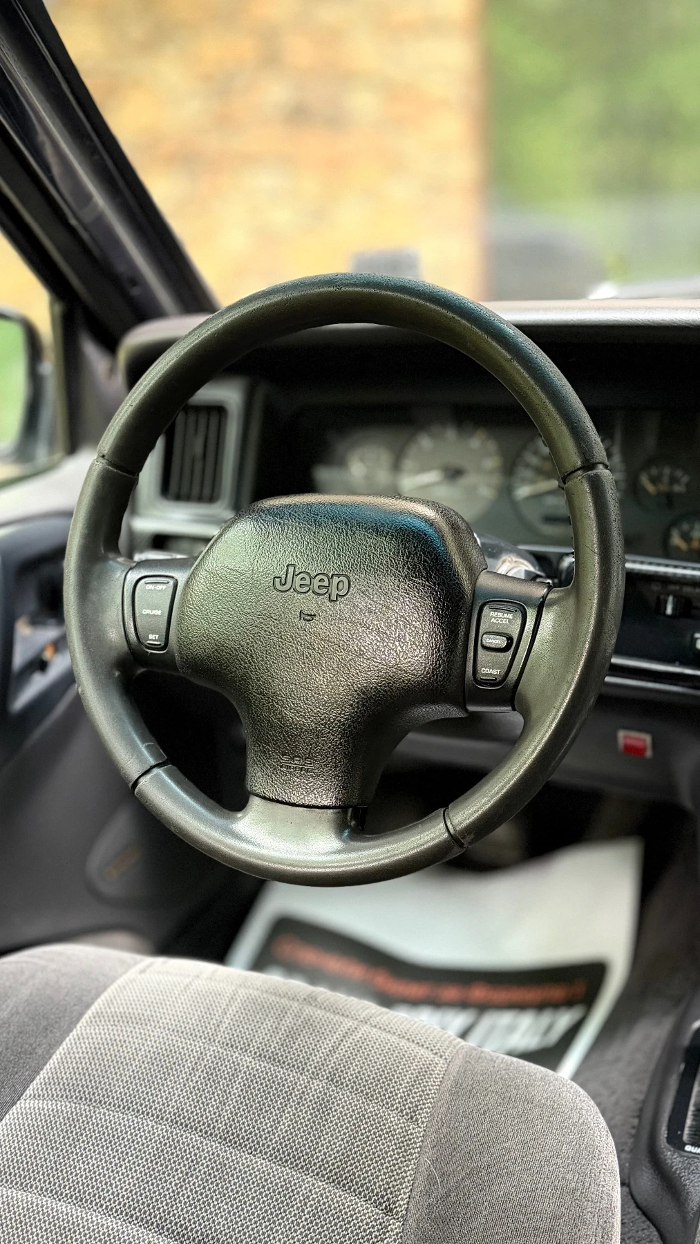 Jeep Grand cherokee 2.5D| 4Х4| ОТЛИЧЕН| СОБСТВЕН ЛИЗИНГ, снимка 11 - Автомобили и джипове - 54568526