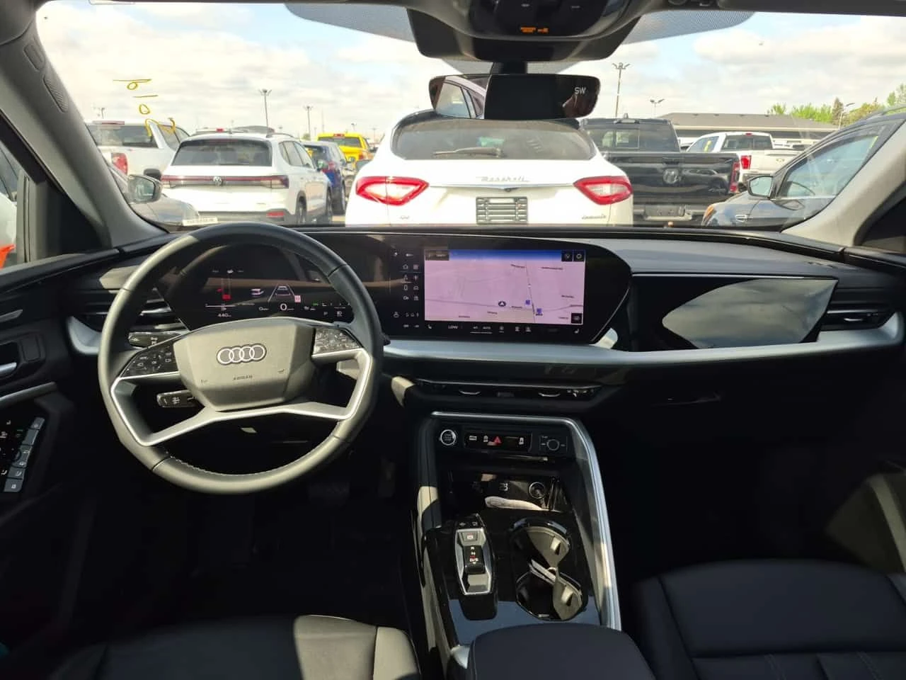Audi Q5  PROGRESSIV / 360 / DISTRONIC / PANO, снимка 10 - Автомобили и джипове - 54813835