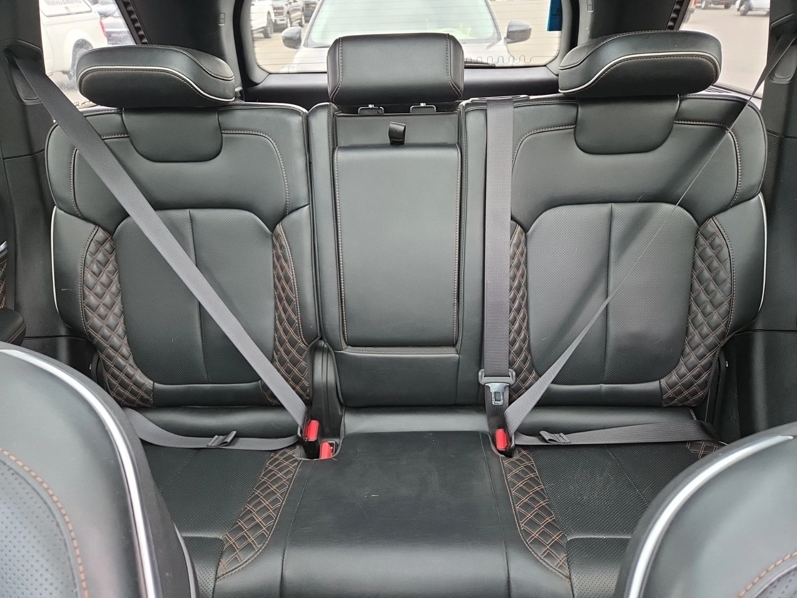 Jeep Grand cherokee SUMMIT * 5.7 HEMI * AWD * ПАНОРАМА * CARFAX * , снимка 4 - Автомобили и джипове - 54887615