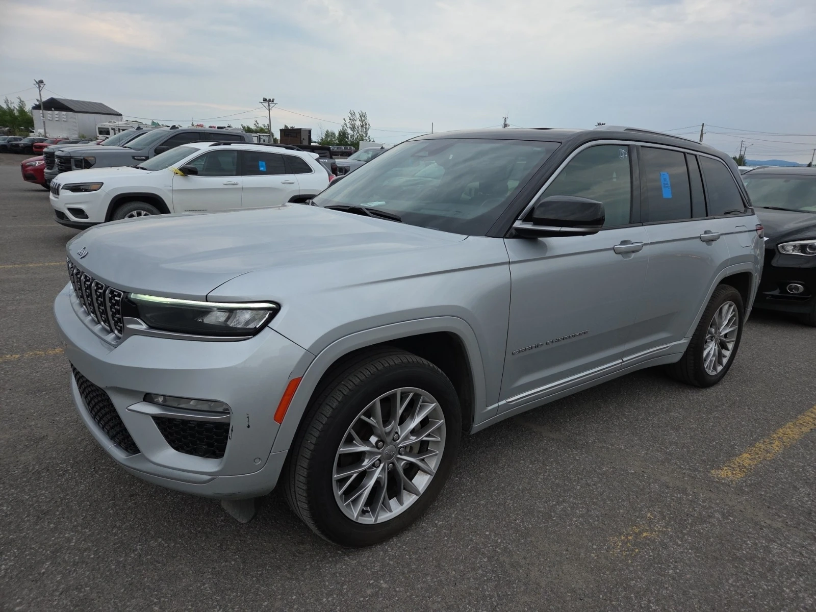 Jeep Grand cherokee SUMMIT * 5.7 HEMI * AWD * ПАНОРАМА * CARFAX * , снимка 8 - Автомобили и джипове - 54887615