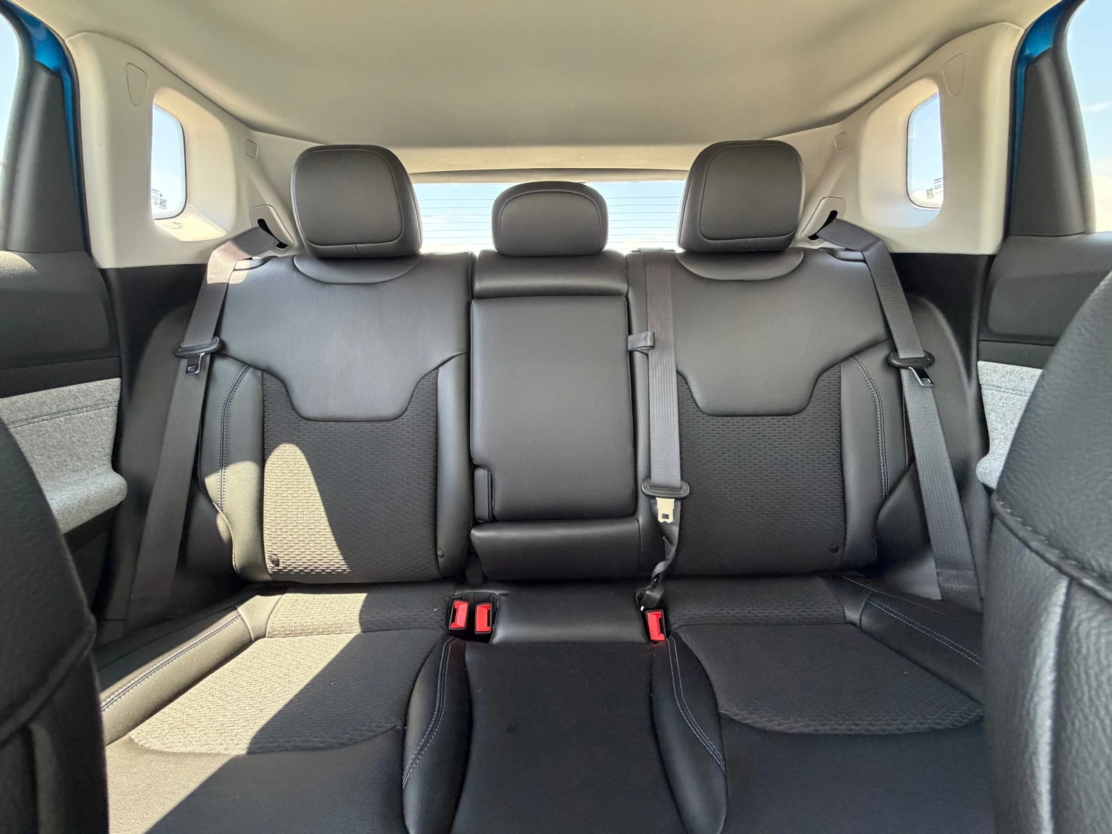Jeep Compass 2.4L* 4X4* Digital* 83200км* , снимка 14 - Автомобили и джипове - 55325785