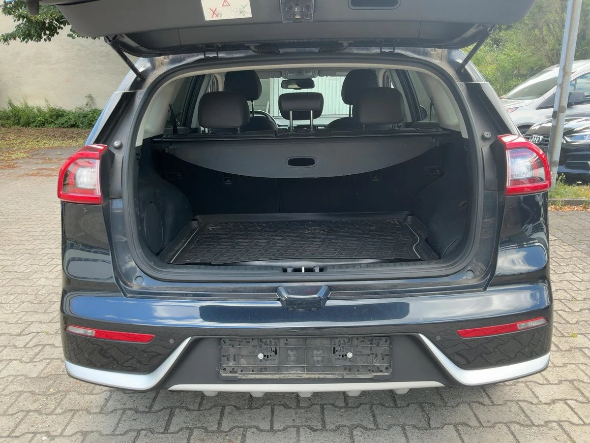 Kia Niro 1.6 Hybrid Spirit, снимка 12 - Автомобили и джипове - 55936932