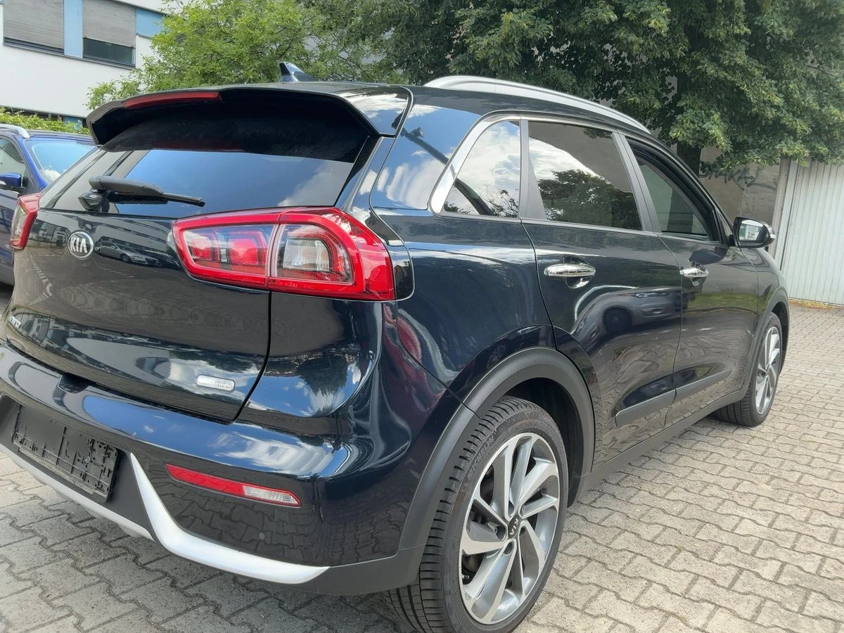 Kia Niro 1.6 Hybrid Spirit, снимка 4 - Автомобили и джипове - 55936932