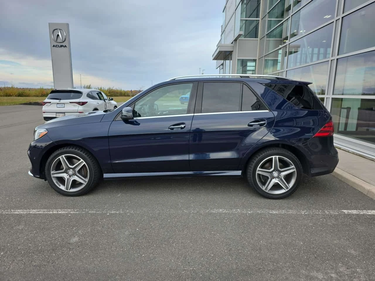 Mercedes-Benz GLE 400  * CARFAX * ��������� * ��������� *  | Mobile.bg � ����������� 2