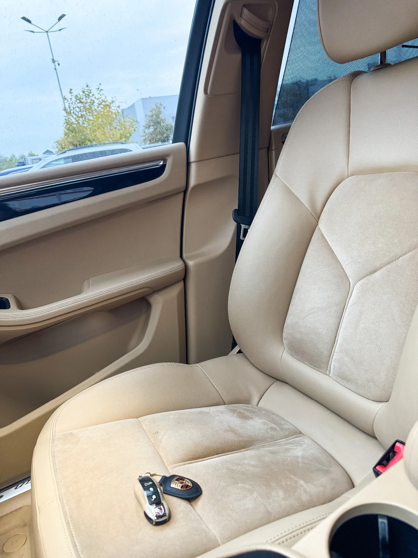 Porsche Macan, снимка 12 - Автомобили и джипове - 56728415
