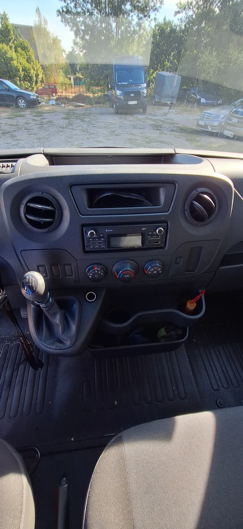 Renault Master Товарен, снимка 15 - Бусове и автобуси - 52229630