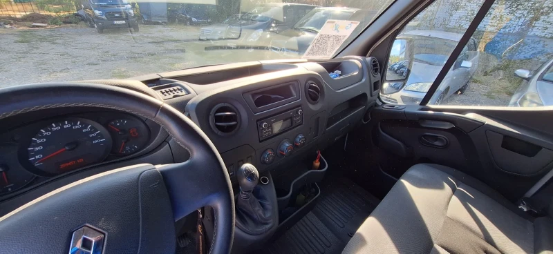 Renault Master Товарен, снимка 14 - Бусове и автобуси - 52229630
