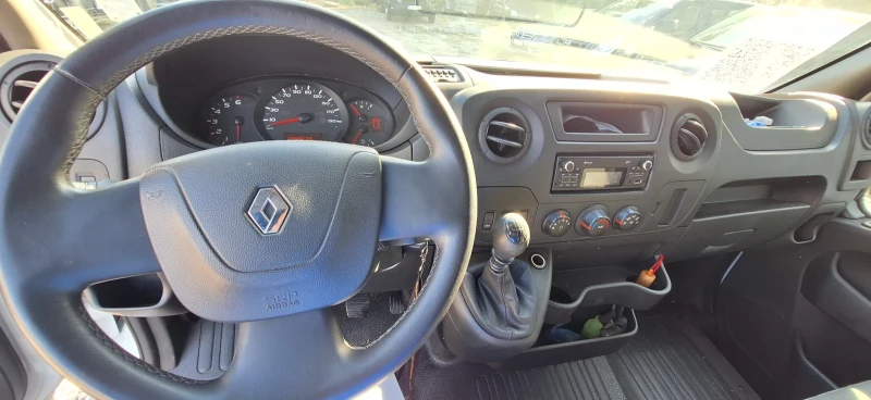 Renault Master Товарен, снимка 12 - Бусове и автобуси - 52229630