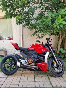     Ducati Streetfighter V2