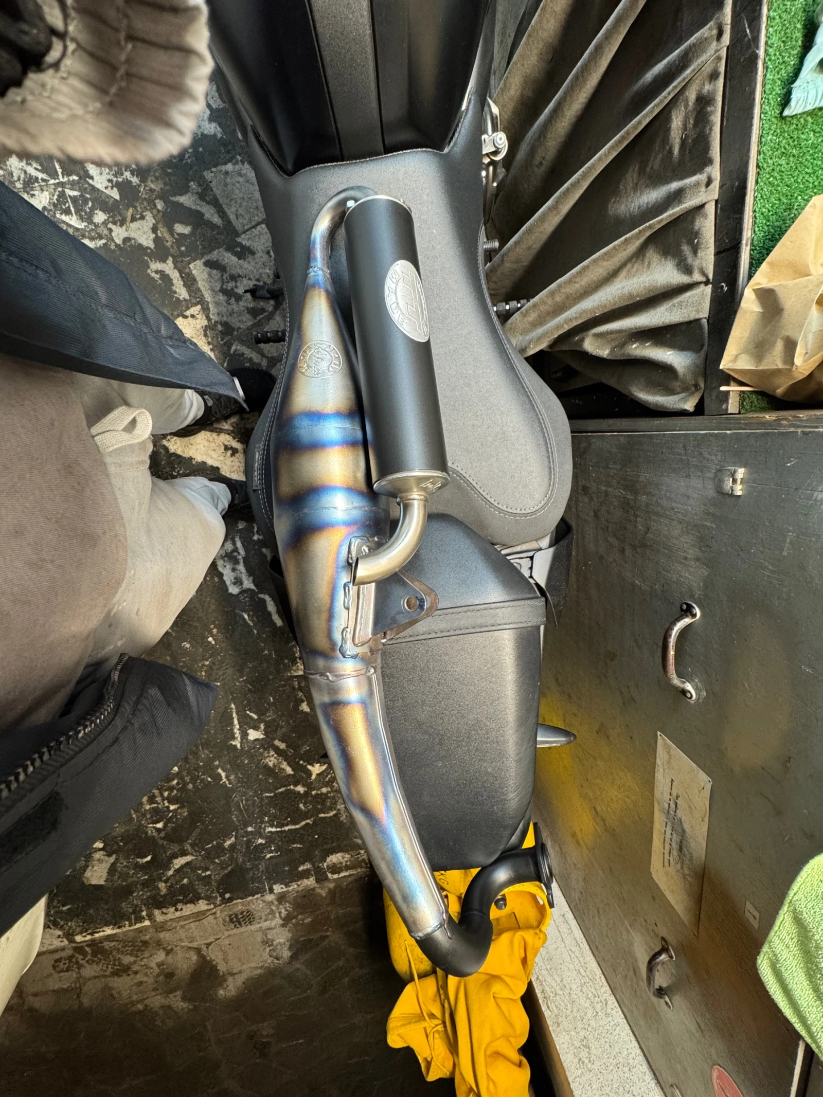 Yamaha Aerox Naked - изображение 7