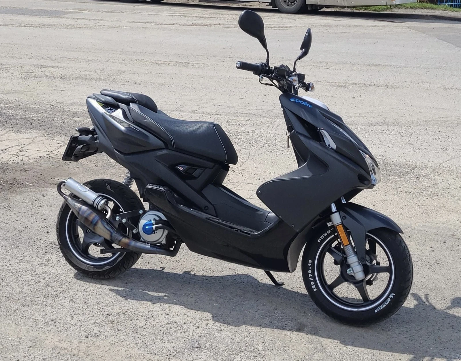 Yamaha Aerox Naked - изображение 2