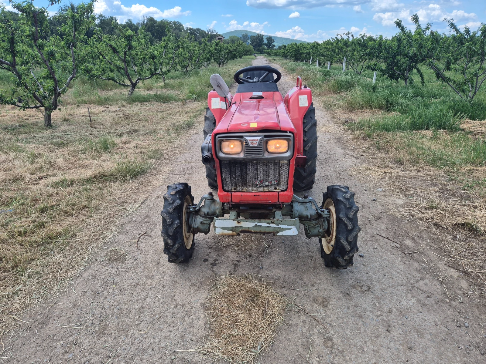 Трактор Yanmar YM1610D, снимка 5 - Селскостопанска техника - 54728568