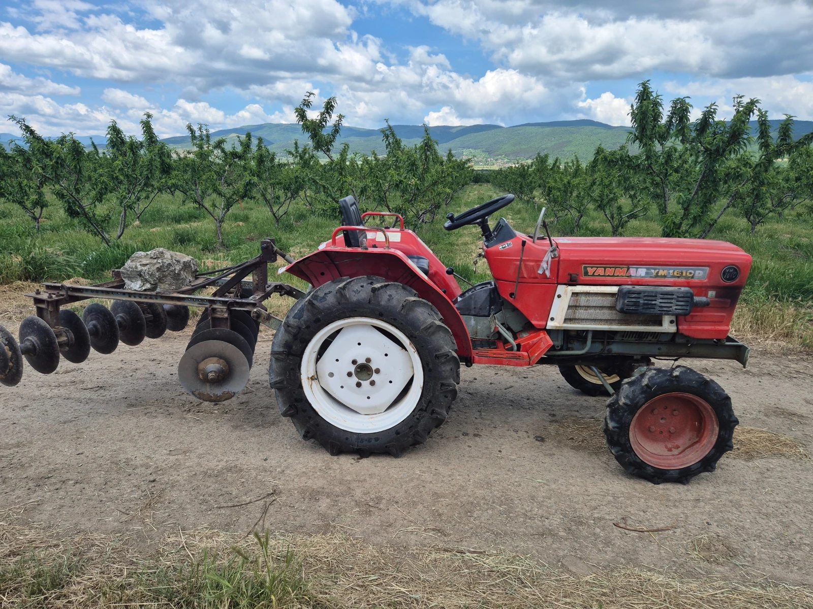 Трактор Yanmar YM1610D, снимка 3 - Селскостопанска техника - 54728568