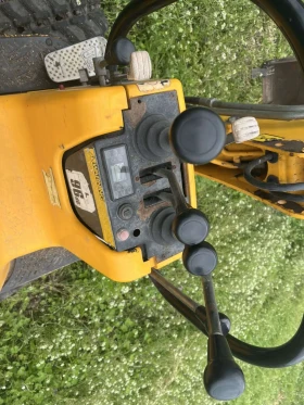  JCB 8010 | Mobile.bg    6
