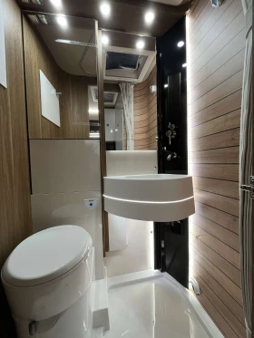 Обява за продажба на Кемпер Mobilvetta Krosser P64 2025 Двоен под* Зимна версия ~83 988 EUR - изображение 6