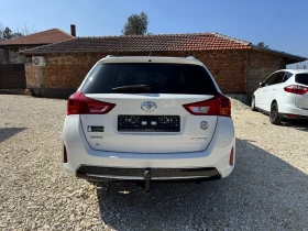 Toyota Auris 1.6i , снимка 4