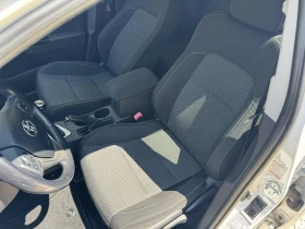 Toyota Auris 1.6i , снимка 9