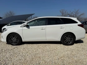 Toyota Auris 1.6i , снимка 2