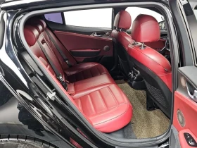 Kia Stinger 3.3 TURBO AWD GT, снимка 11