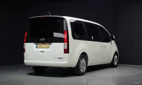 Hyundai Staria 5SEATER* LOUNGE* 116000KM!!!!, снимка 2