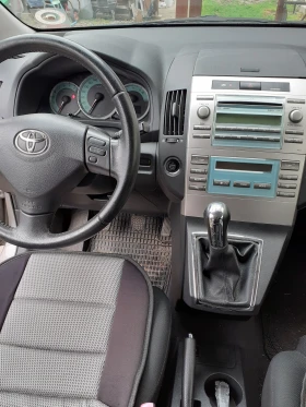 Toyota Corolla verso, снимка 6