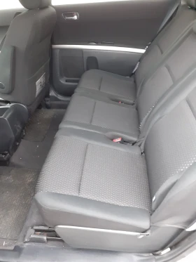 Toyota Corolla verso, снимка 4