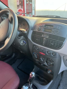 Fiat Punto 1.2 Benzin Automat, снимка 8