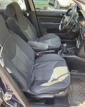 VW Golf - 1250 € / 2444.79 лв. - 31235041 12