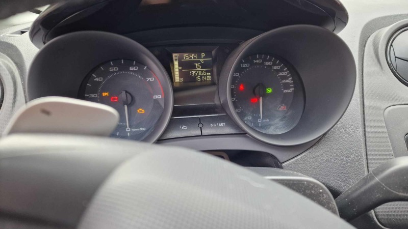 Seat Ibiza 1.4 TSI, снимка 16 - Автомобили и джипове - 46097024