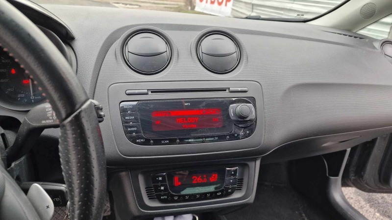 Seat Ibiza 1.4 TSI, снимка 3 - Автомобили и джипове - 46097024