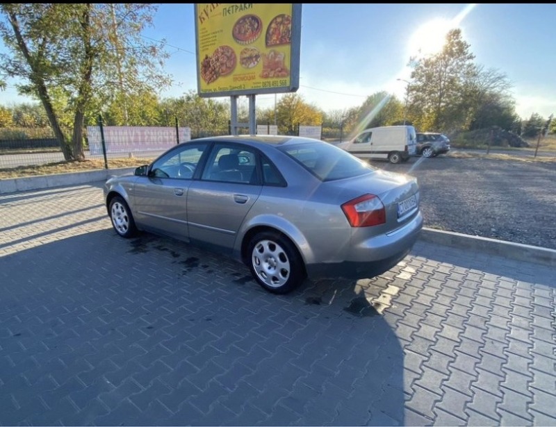 Audi A4 2.5 diesel, снимка 2 - Автомобили и джипове - 45918764